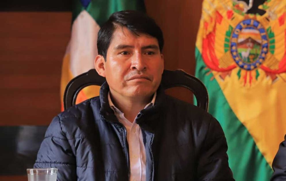 Gobernador de Chuquisaca, Damián Condori, estable tras grave caída