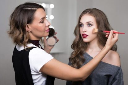 Día Internacional del Maquillador