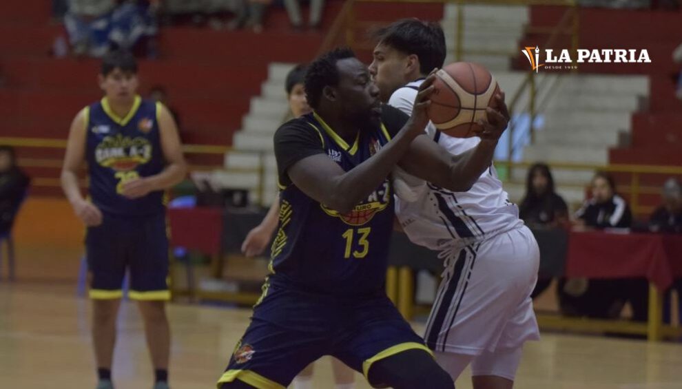 Calero triunfo Libobásquet ante Carl A-Z en Potosí