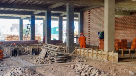 Inspección revela demoras en pagos de planillas en construcción del Hospital Isaías