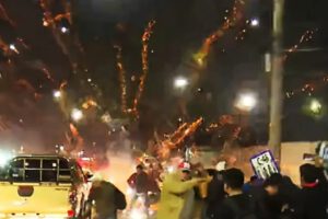 Tensión en Santa Cruz durante inauguración de casa de campaña del MAS