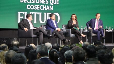 Candidatos debaten propuestas agropecuarias en foro de la CAO