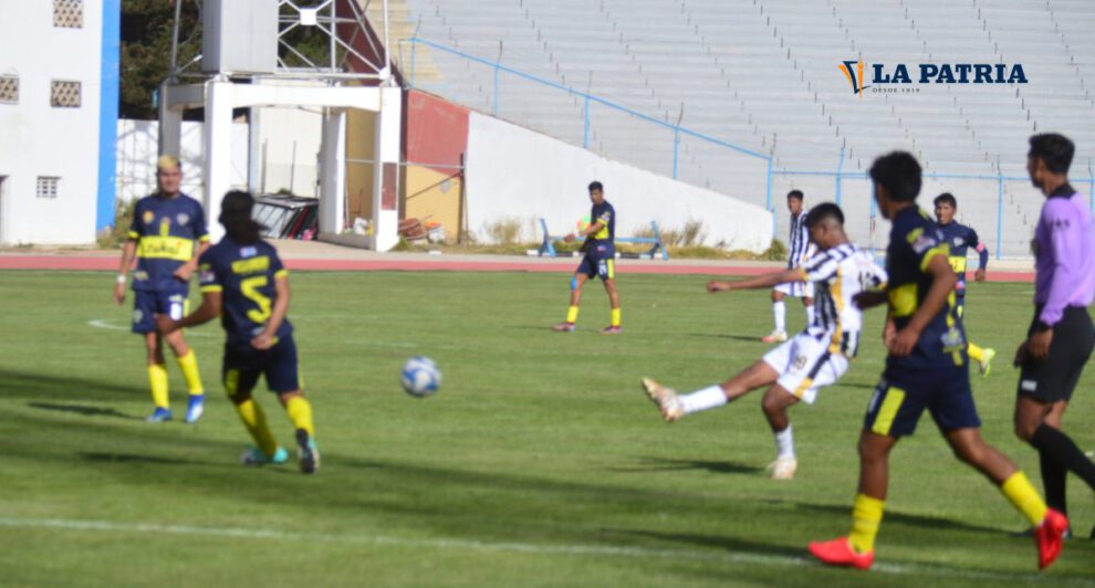 Choque de pronóstico reservado entre Oruro Royal y Municipal Challapata