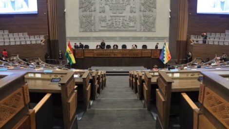 Acuerdo Bolivia Rusia para reconocimiento de estudios