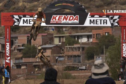 Marco Antezana motociclismo en la competencia