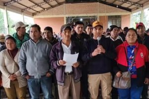 Dirigentes evistas exigen a candidatos vender tierras