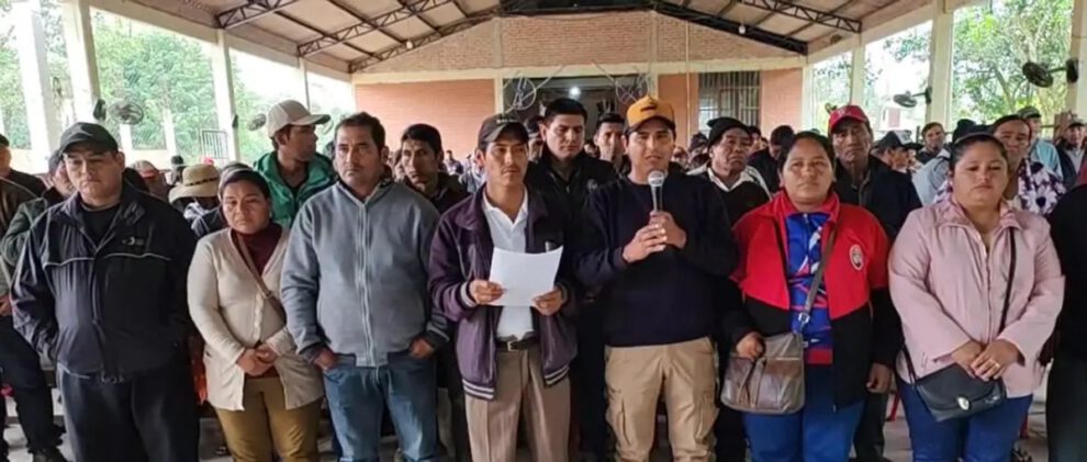 Dirigentes evistas exigen a candidatos vender tierras