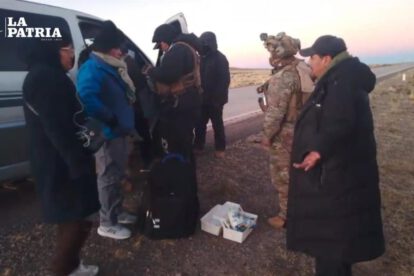 Militares disparan a minibús dejando 2 mujeres heridas
