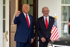 Netanyahu visitará Washington en medio de presiones por alto el fuego