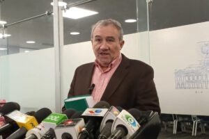 Empresas públicas en Bolivia según Aldo Terrazas