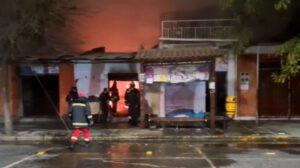 Incendio en Tarija controlado por bomberos