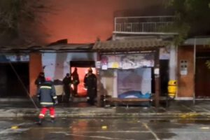 Incendio en Tarija controlado por bomberos