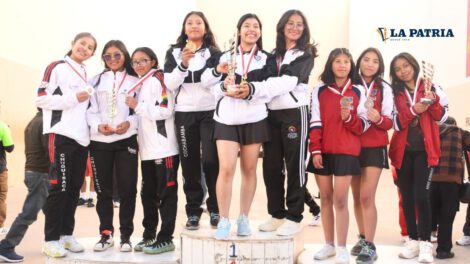 Torneo nacional de raqueta frontón en Oruro