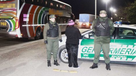 Detención de mujer boliviana en Argentina por intento de tráfico de drogas
