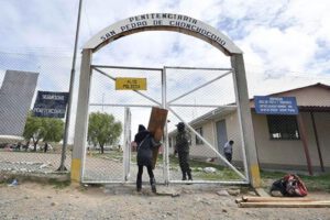 Fuga de reclusos en centros penitenciarios