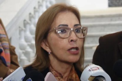 Centa Rek pide a candidatos y legisladores oponerse a los contratos de litio