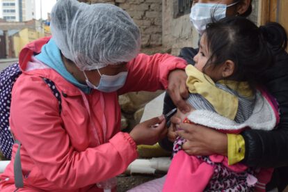 Vacunación contra el sarampión en Bolivia