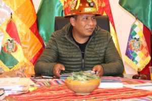 posición de Prado respecto a Morales