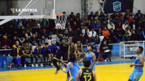 Carl A-Z vs CAN en la Libobásquet