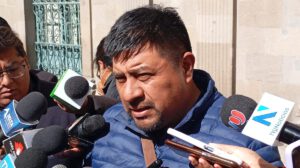 Ministro Yamil Flores defiende a Del Castillo como candidato viable