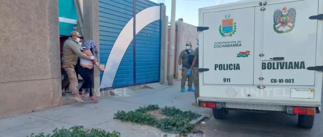 mujer apuñala a su esposo en Cochabamba