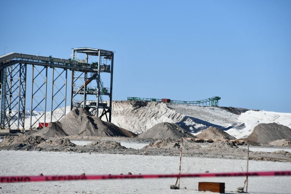 Contrato de litio en el Salar de Uyuni