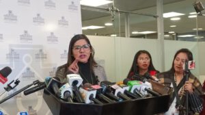 Contrato con transnacional rusa en Bolivia