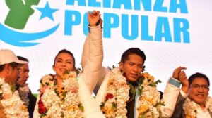 Diálogo con Evo Morales por parte de Mariana Prado y Andrónico Rodríguez