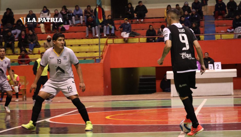 Liga Nacional de Futsal entre Morales Moralitos y rivales cochabambinos