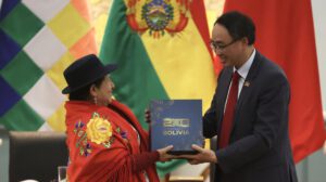 Bolivia y China celebran 40 años de relaciones diplomáticas