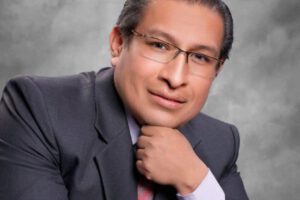 Estatismo emocional en Bolivia según Miguel Angel Amonzabel Gonzales