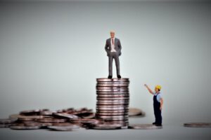 Desigualdad económica impacta nuestra felicidad y bienestar espiritual