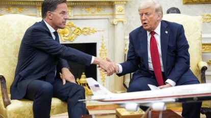 Apoyo militar a Ucrania por Estados Unidos y la OTAN