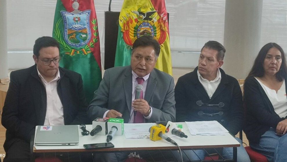 Registro de militantes de Libertad y República en Bolivia