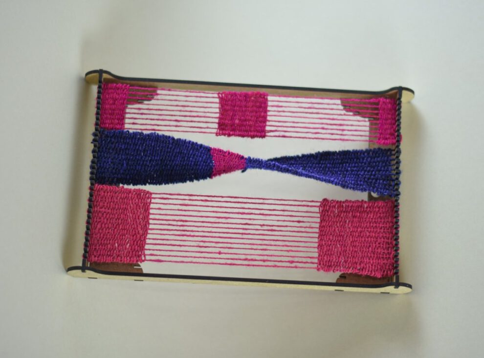 Los hilos y su identidad de Wara Cardozo