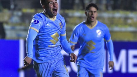 Bolívar goleada ante Palestino en la Copa Sudamericana