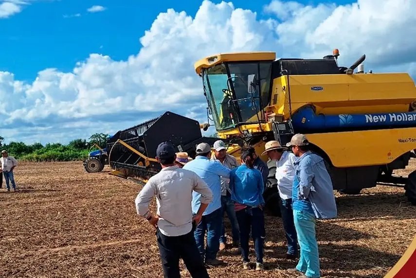 Abastecimiento de diésel para la campaña agrícola en Bolivia