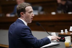 Zuckerberg y Meta acuerdo demanda por escándalo de privacidad