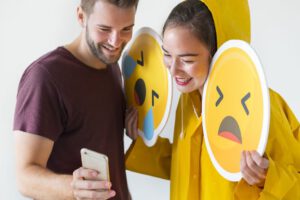 Día Mundial del Emoji y su impacto en la comunicación digital