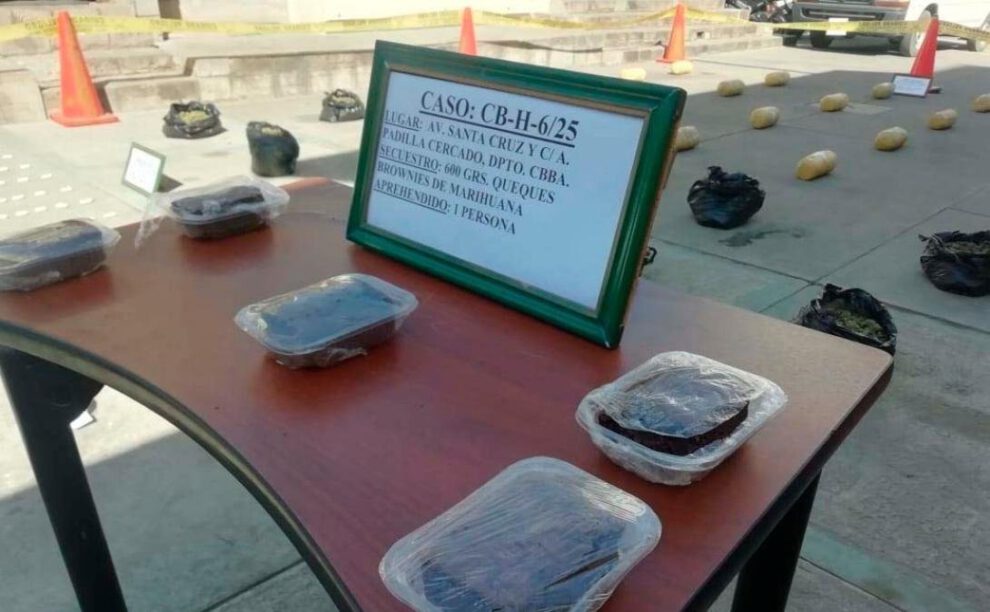 Detienen a joven que vendía brownies con marihuana en Cochabamba