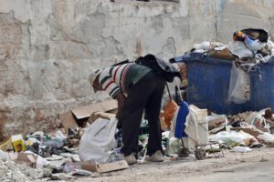 Mendicidad en aumento en La Habana