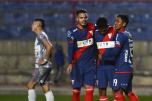 Always Ready se consolida como líder del torneo