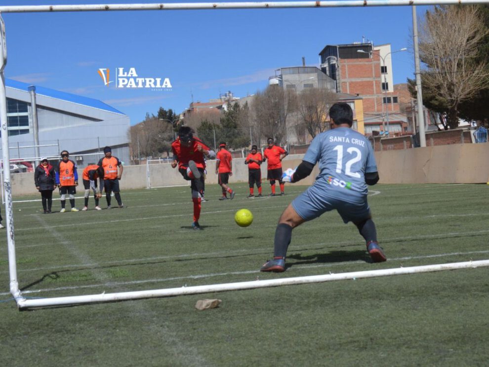 Santa Cruz campeón fútbol 5 no videntes