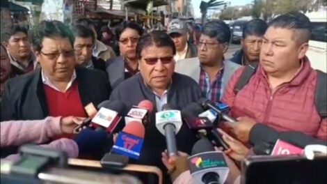 Escasez de combustible en El Alto