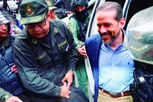 Luis Fernando Camacho en contexto de traslado penal