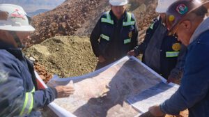 Comibol traslada desechos metalúrgicos para mitigar hundimientos en el Cerro Rico