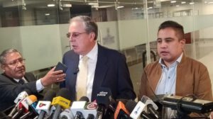 acciones de empresas estatales propuestas por Libre