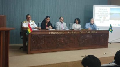 Bolivia y Brasil buscan soluciones para la navegabilidad sobre el Canal Tamengo