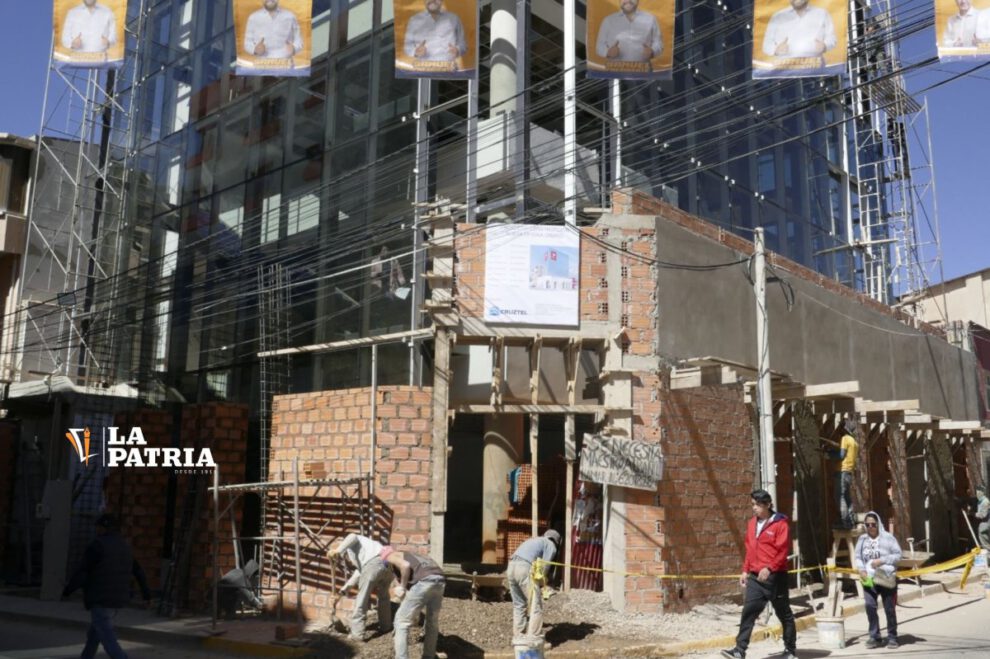 Demolición de bien patrimonial en Oruro