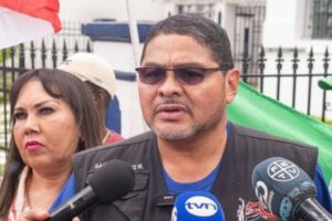 Saúl Méndez, líder sindicalista panameño requerido por Interpol